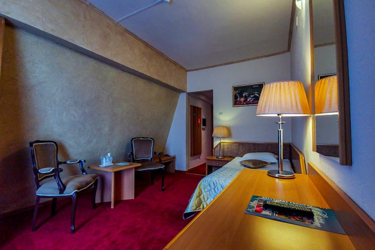 Camera single Hotel Belvedere Predeal